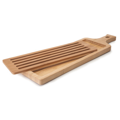 Bread cutting board with handle